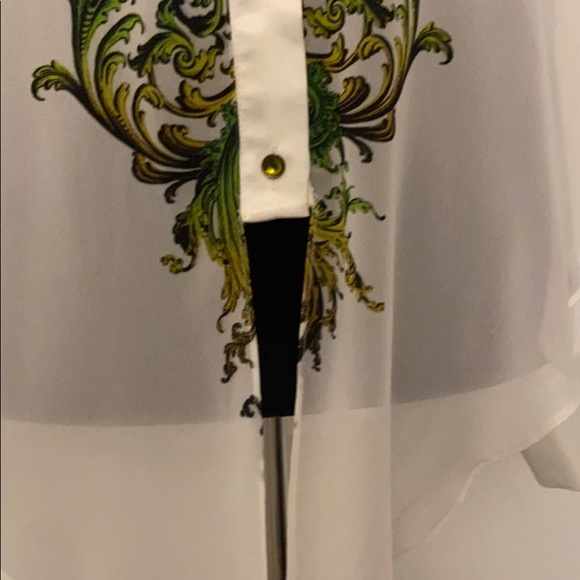 Genese Blouse - Picture 10 of 15